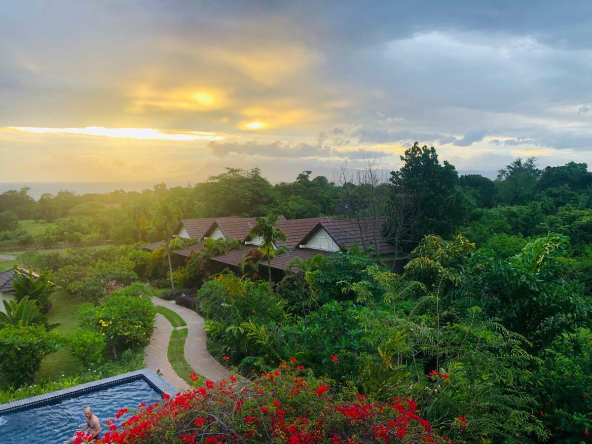 Atmaland Resort ケップ エクステリア 写真