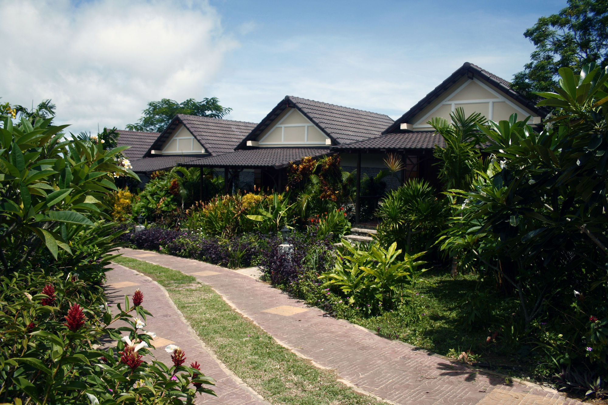 Atmaland Resort ケップ エクステリア 写真